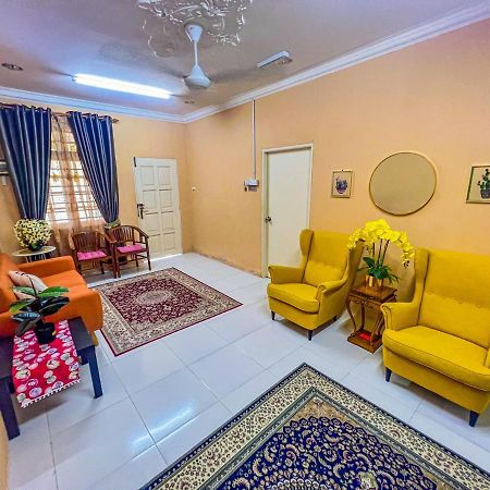 Nail Guest House Kuala Besut Kampong Nail Exterior photo