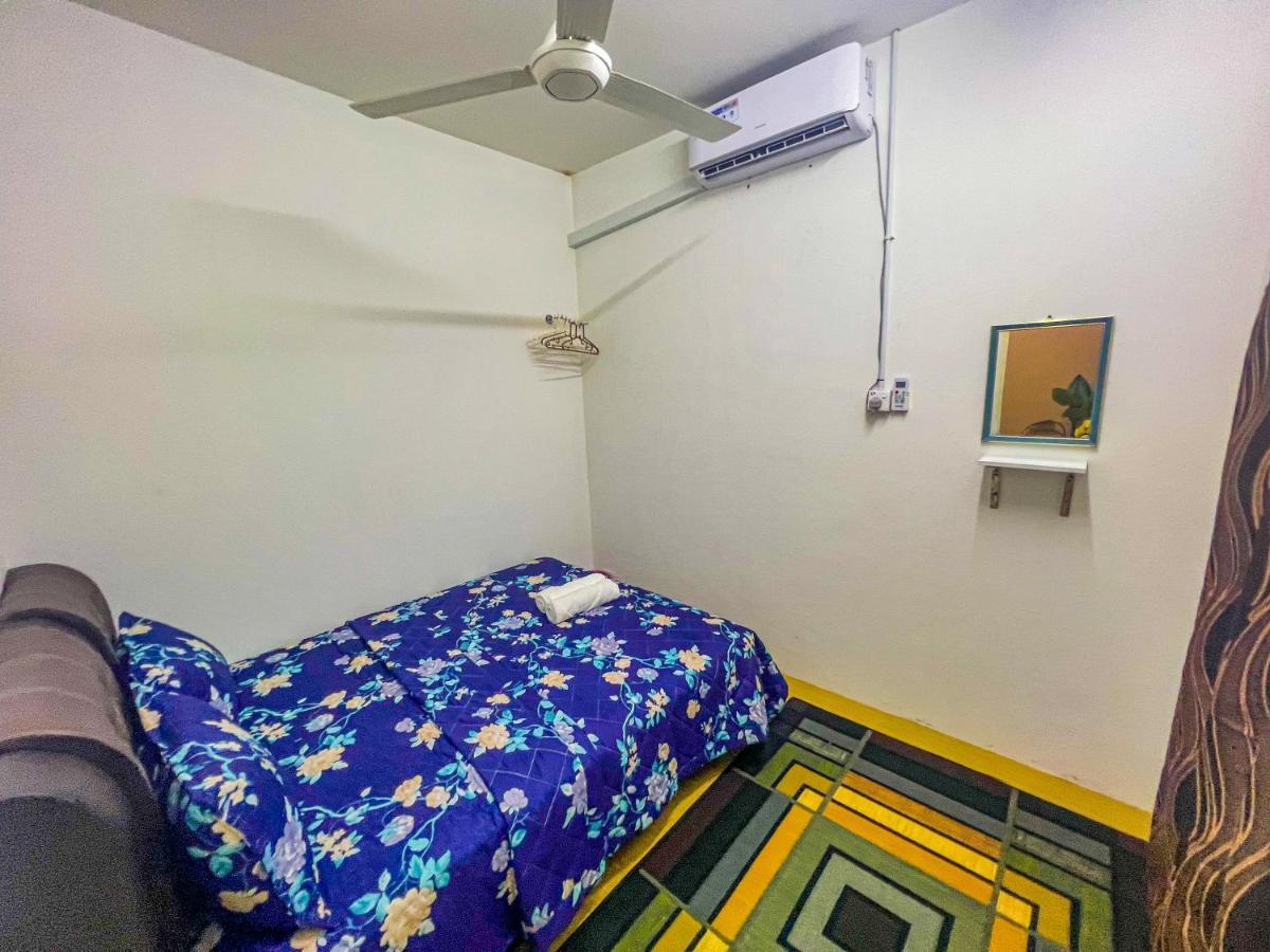 Nail Guest House Kuala Besut Kampong Nail Exterior photo