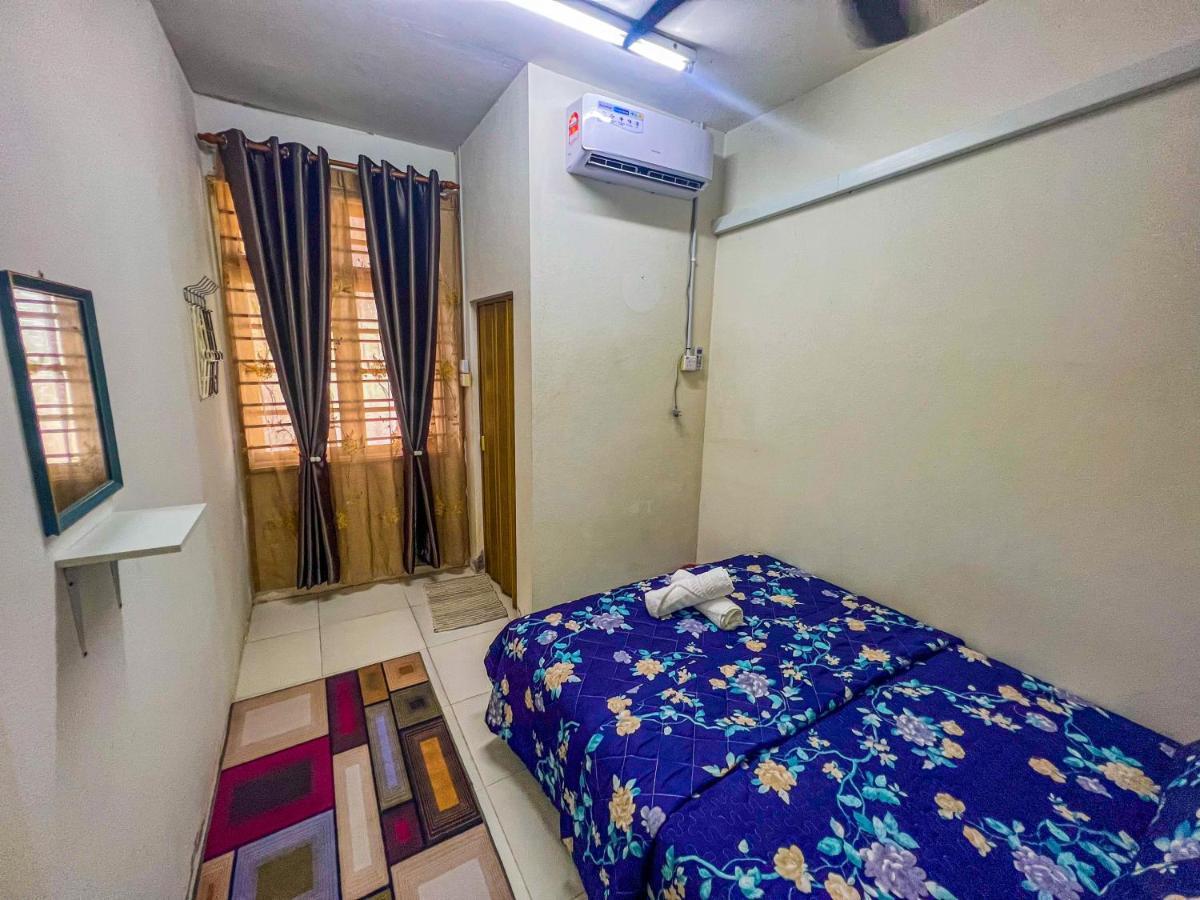Nail Guest House Kuala Besut Kampong Nail Exterior photo